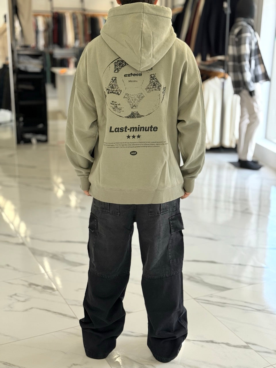 Canguro oversize verde "Minute"