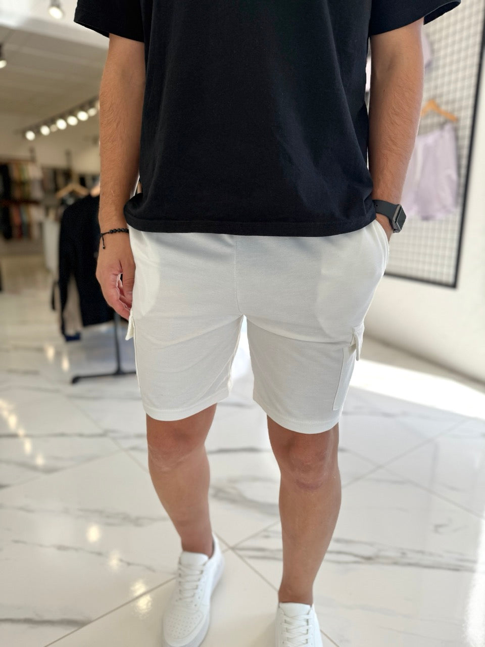 Bermuda deportiva cargo blanca