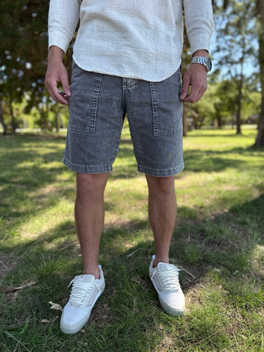 Bermuda jean con costuras