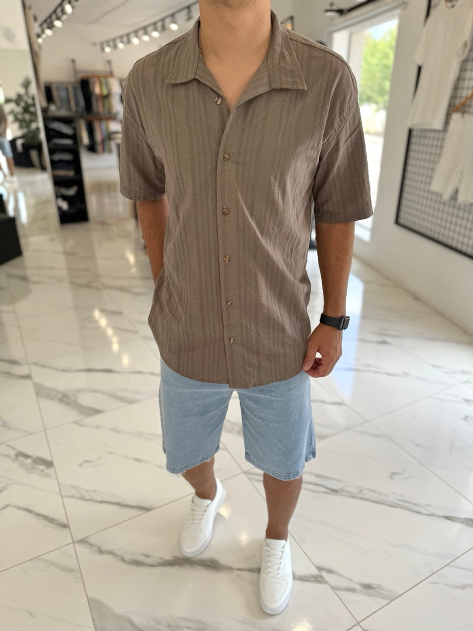 Camisa MC marrón