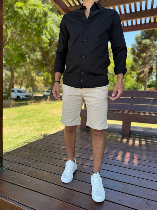 Camisa clásica negra