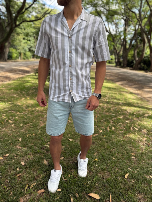 Camisa MC rayada gris