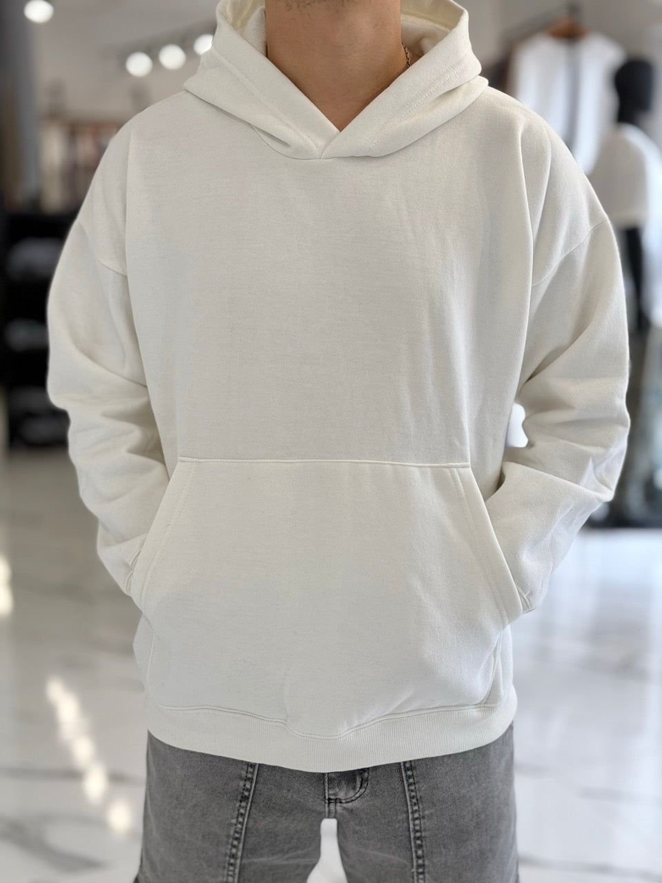 Canguro oversize blanco liso