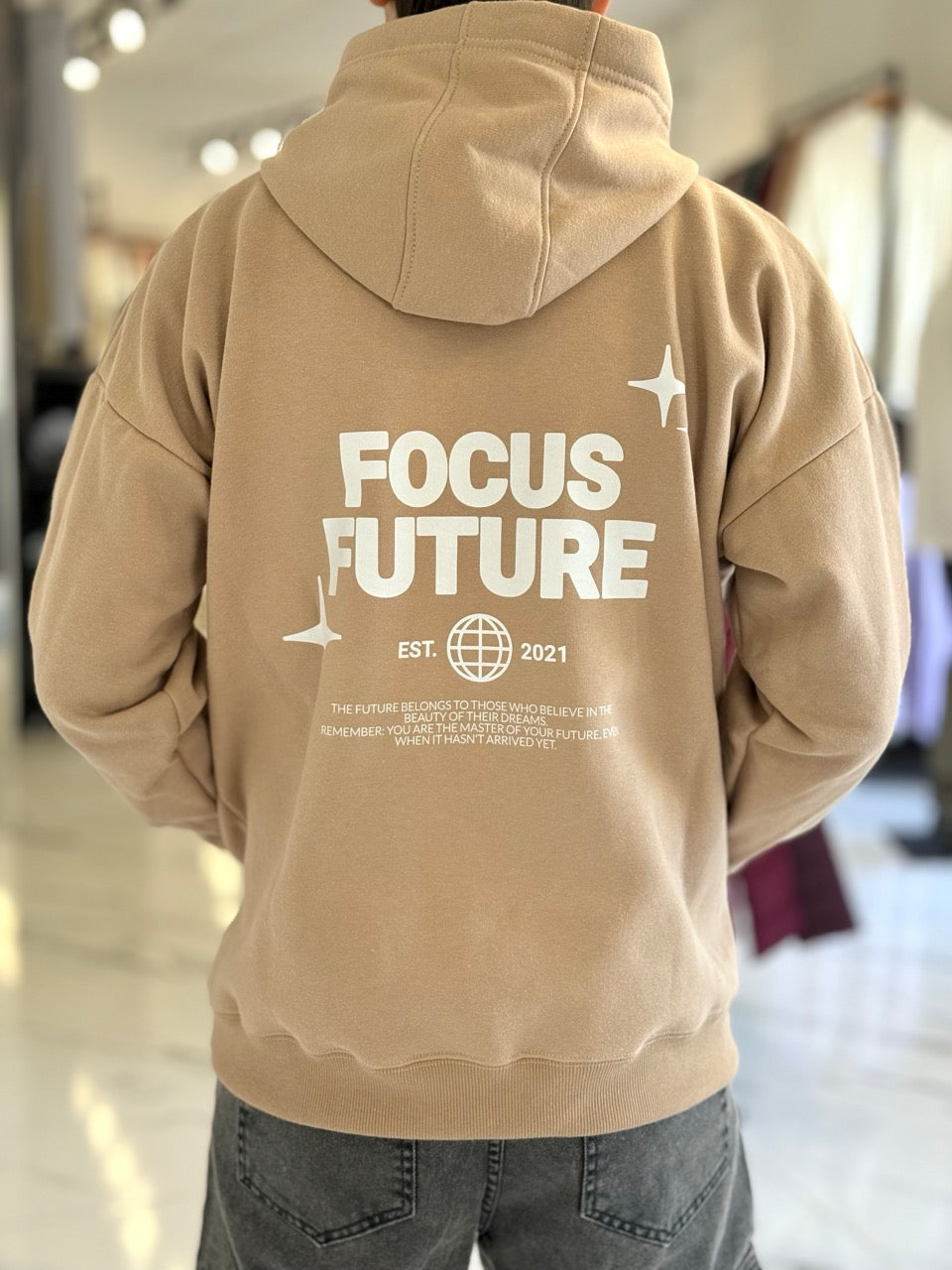 Canguro oversize tostado "focus"