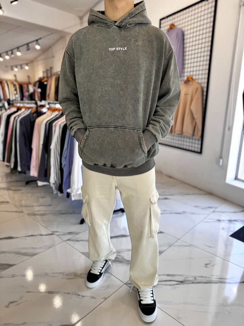 Canguro oversize gastado "resilient"