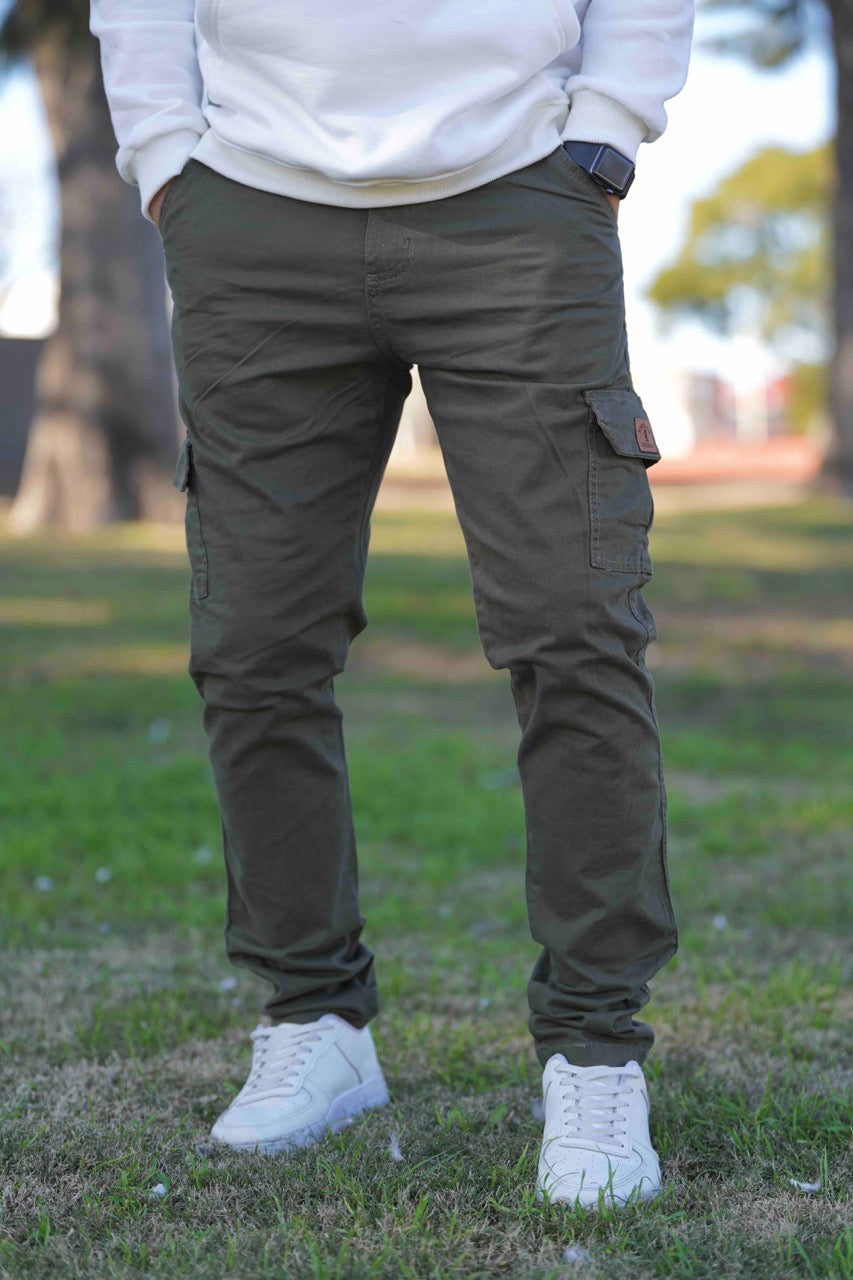 Pantalón cargo verde