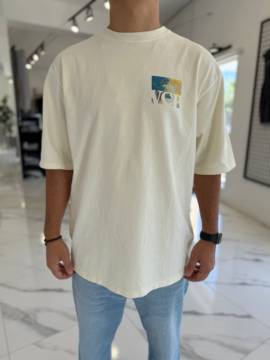 Remera oversize “Claude”