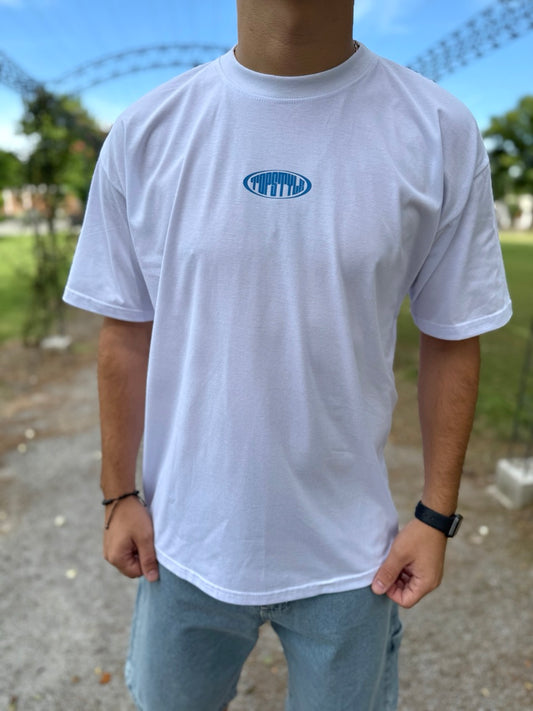 Remera oversize blanca "TOP STYLE"