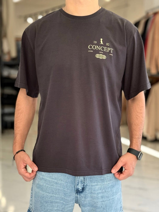 Remera oversize “Concept”