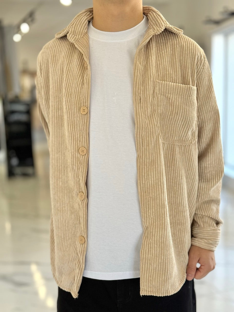 Sobrecamisa de pana beige