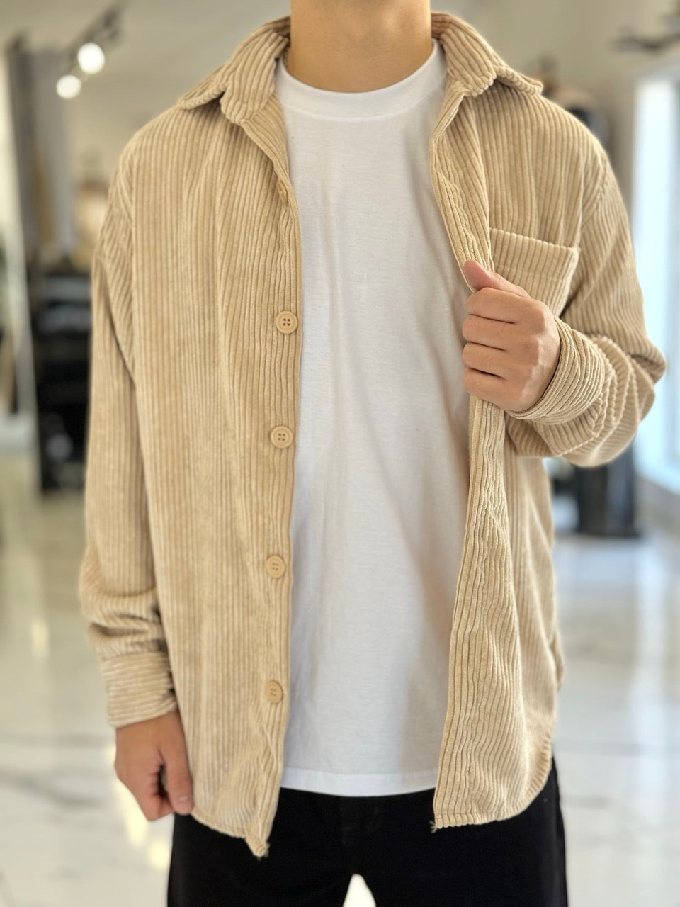 Sobrecamisa de pana beige