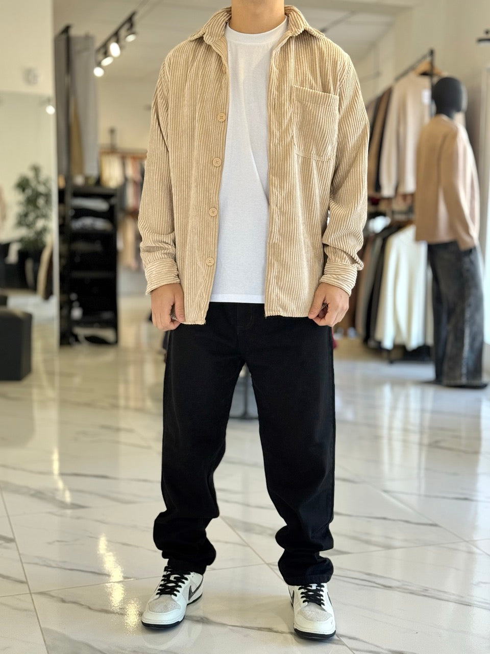 Sobrecamisa de pana beige