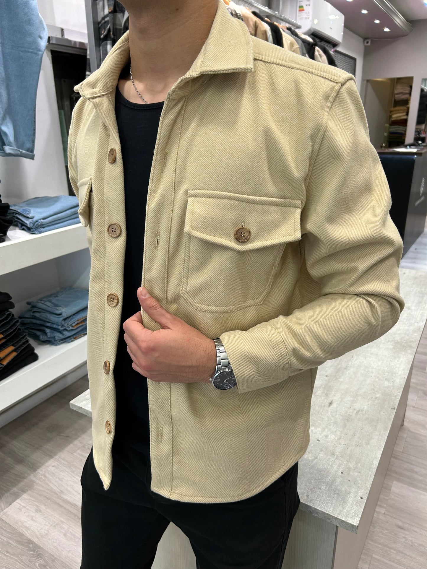 Sobrecamisa de paño beige