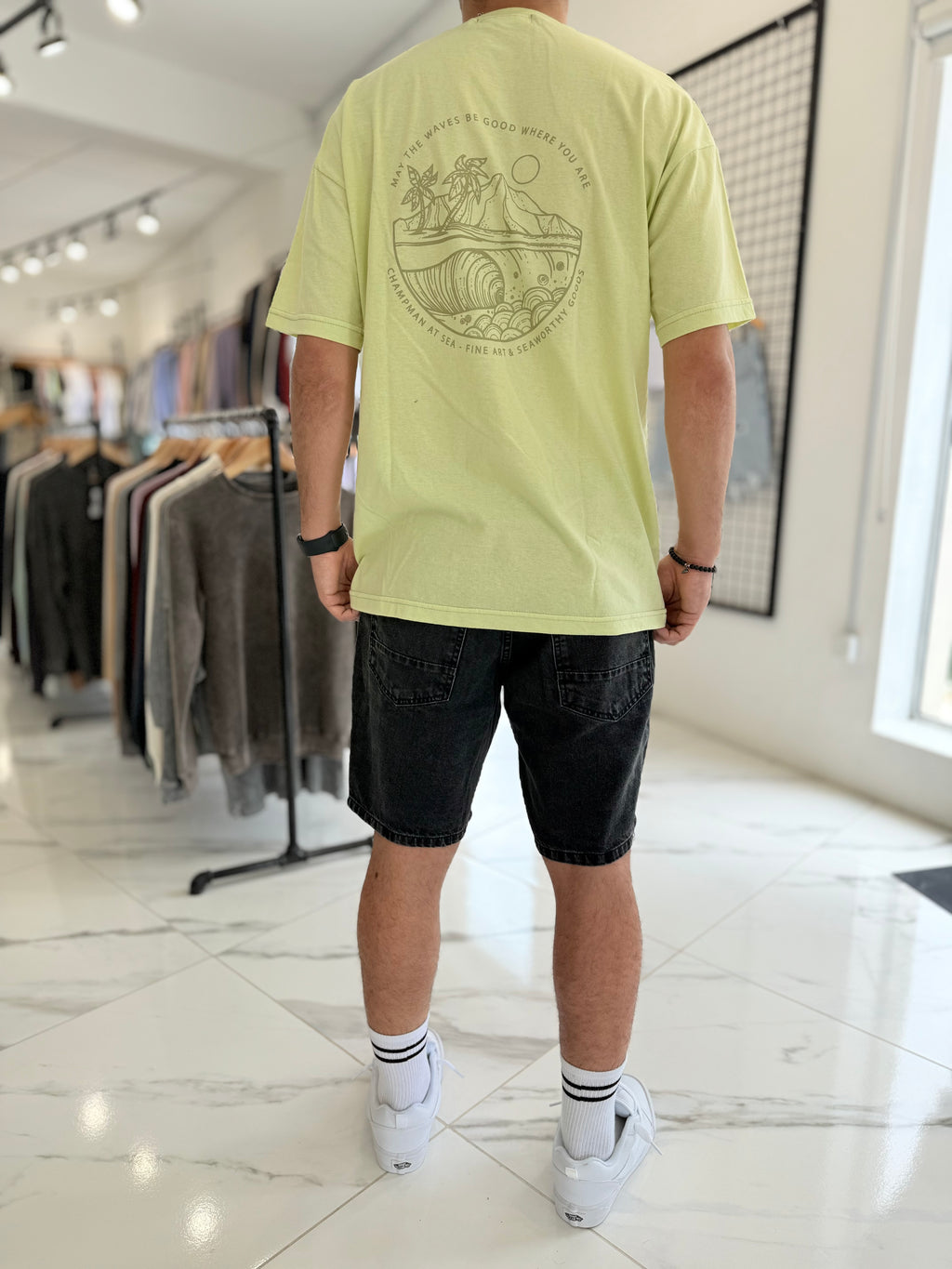 Remera oversize pera "Waves"