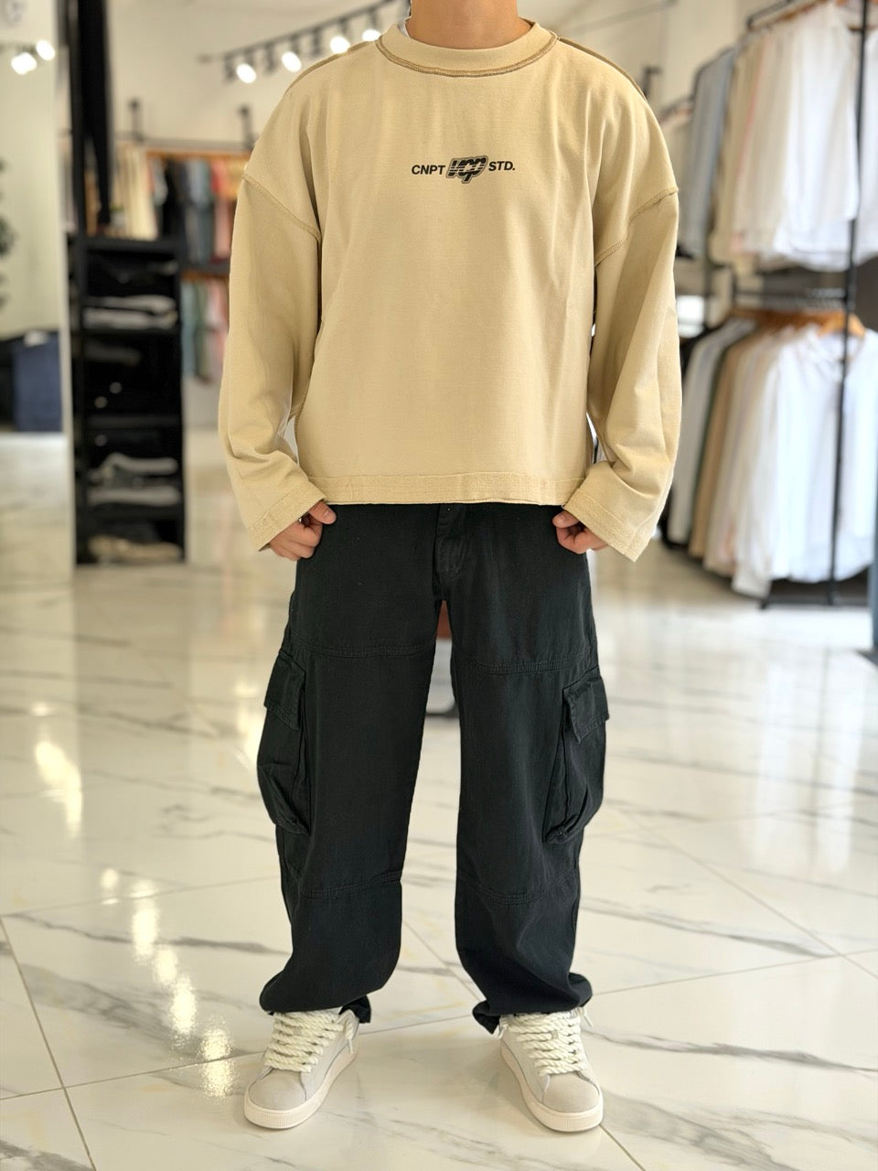 beige