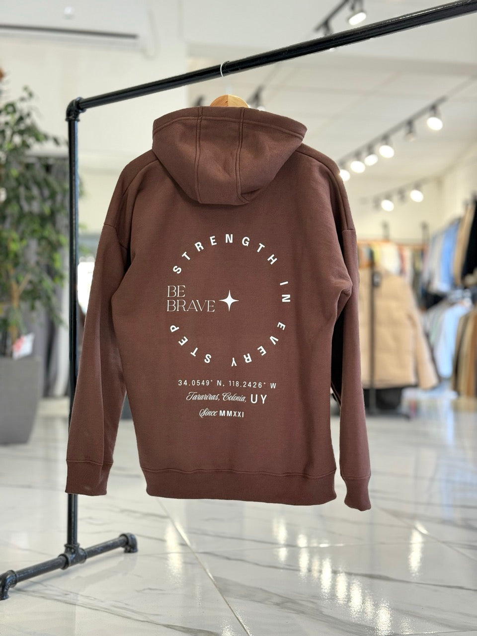 Canguro oversize "be brave"