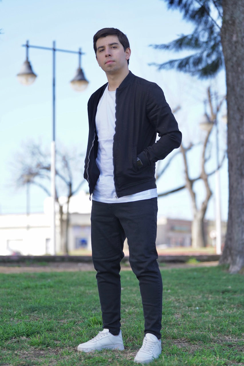 Skinny black liso