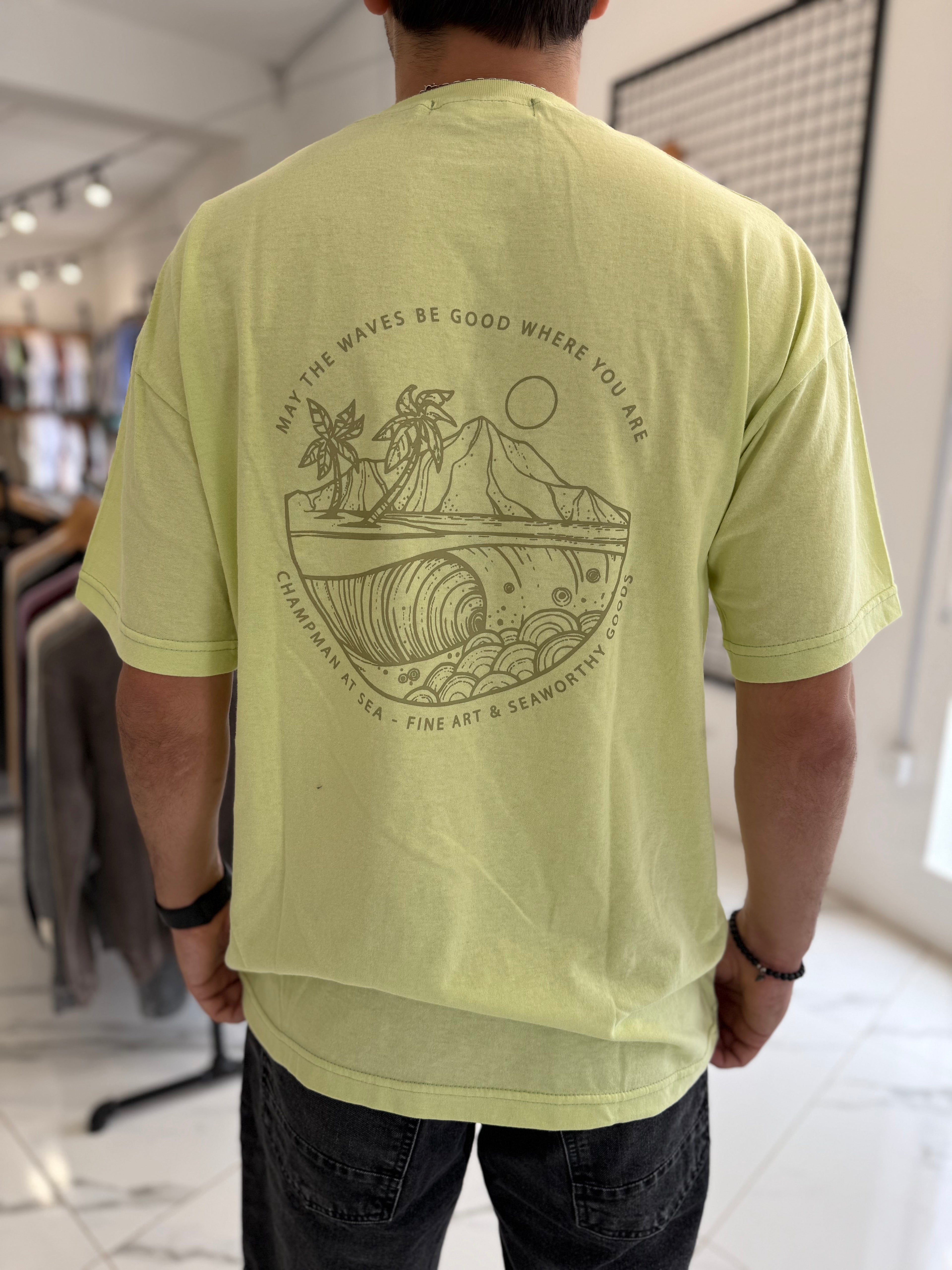 Remera oversize pera "Waves"