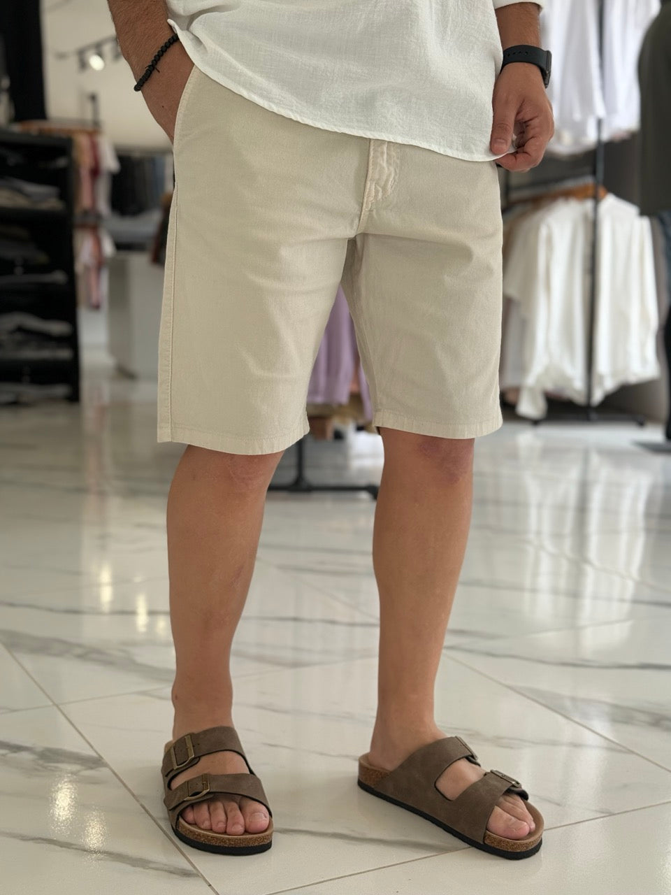 beige