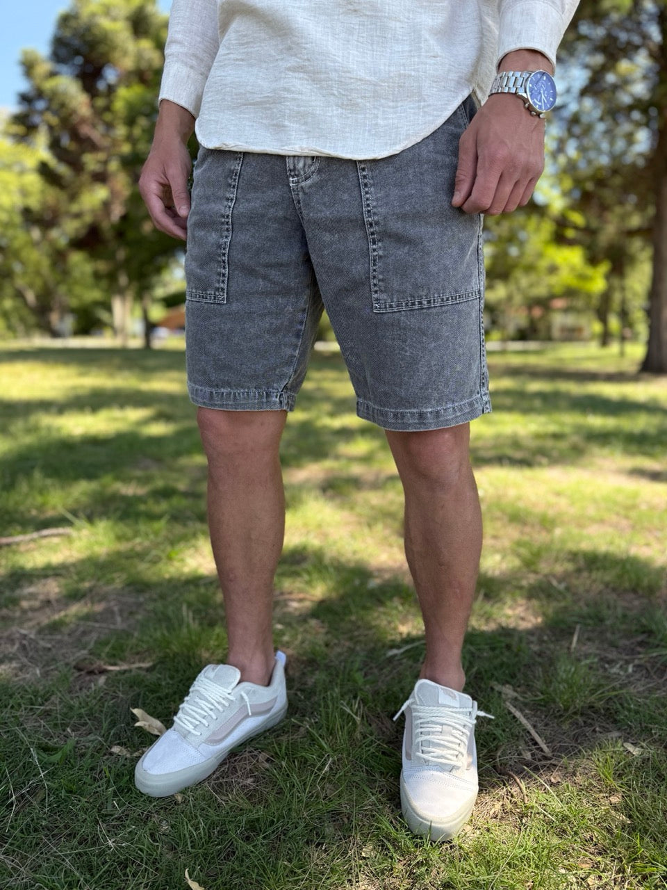 Bermuda jean con costuras