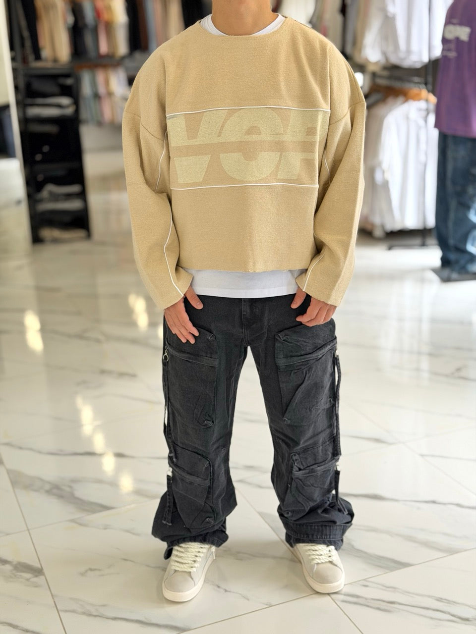 beige