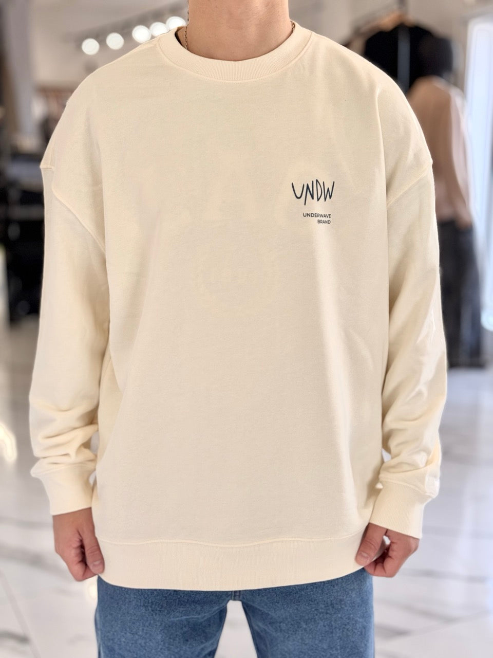 Buzo oversize "Palmera" vainilla