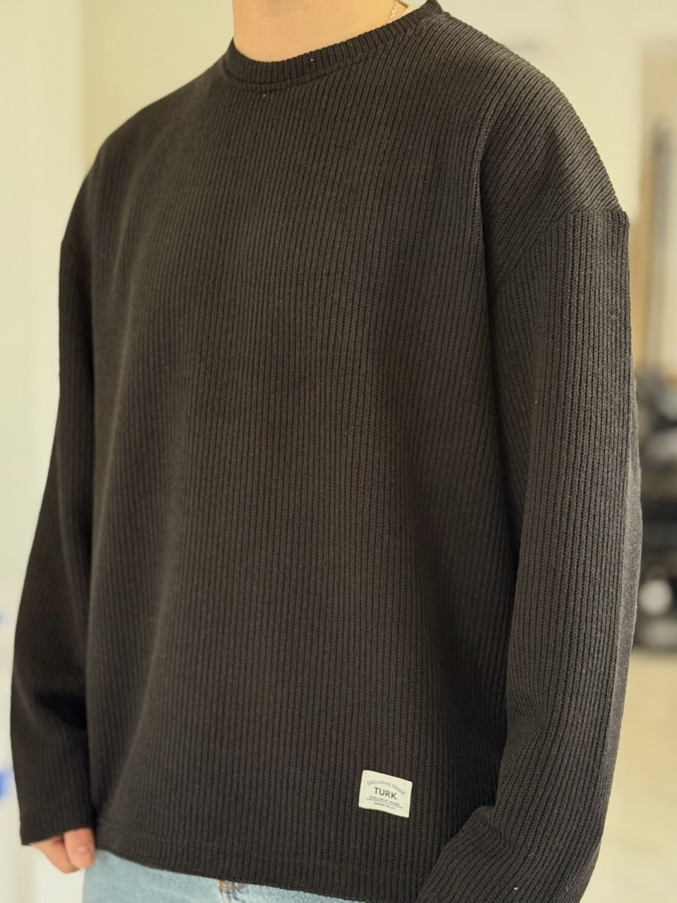 Buzo oversize tejido negro