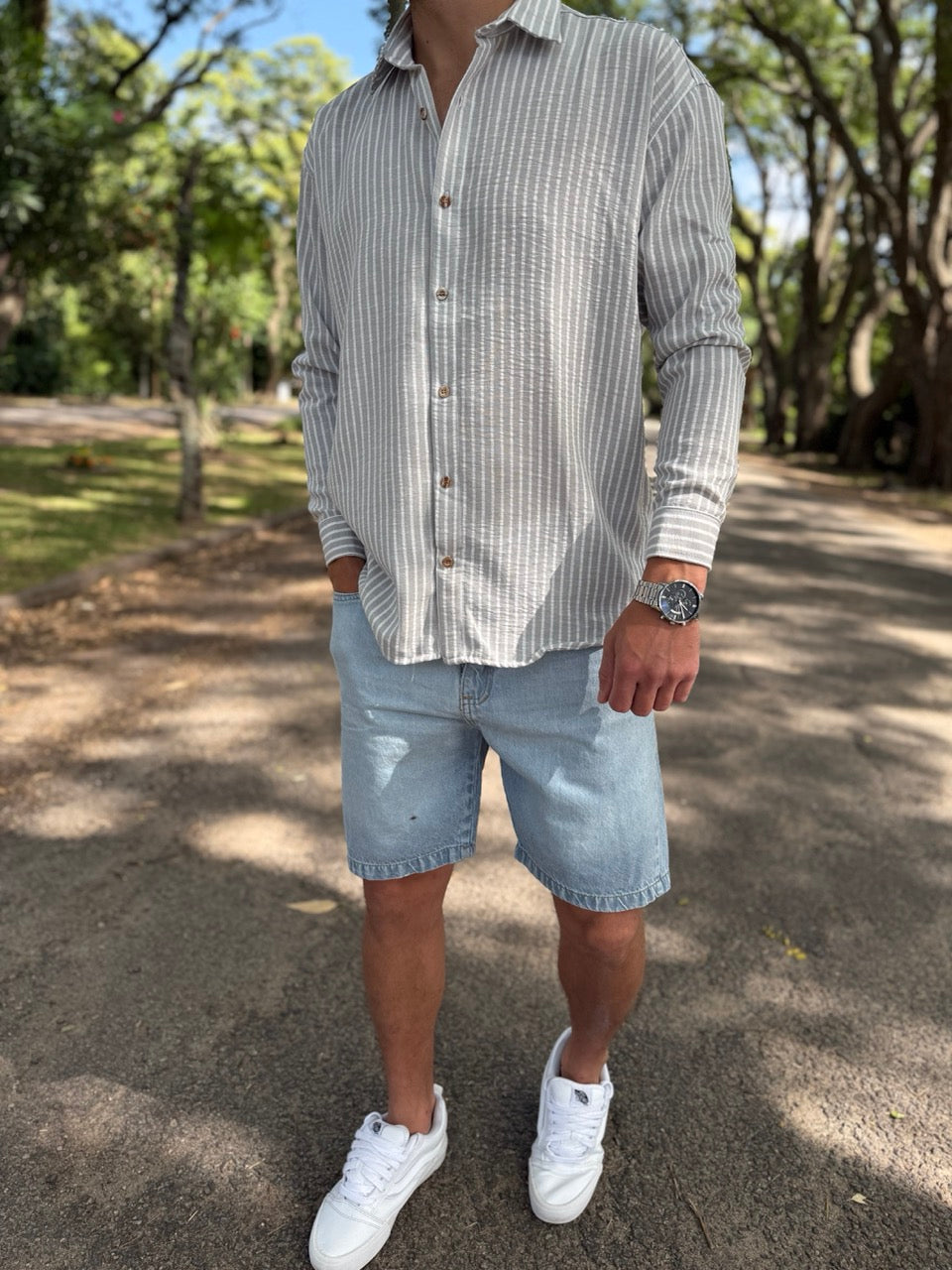 Camisa lino gris raya blanca