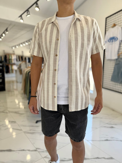 Camisa manga corta beige rayada