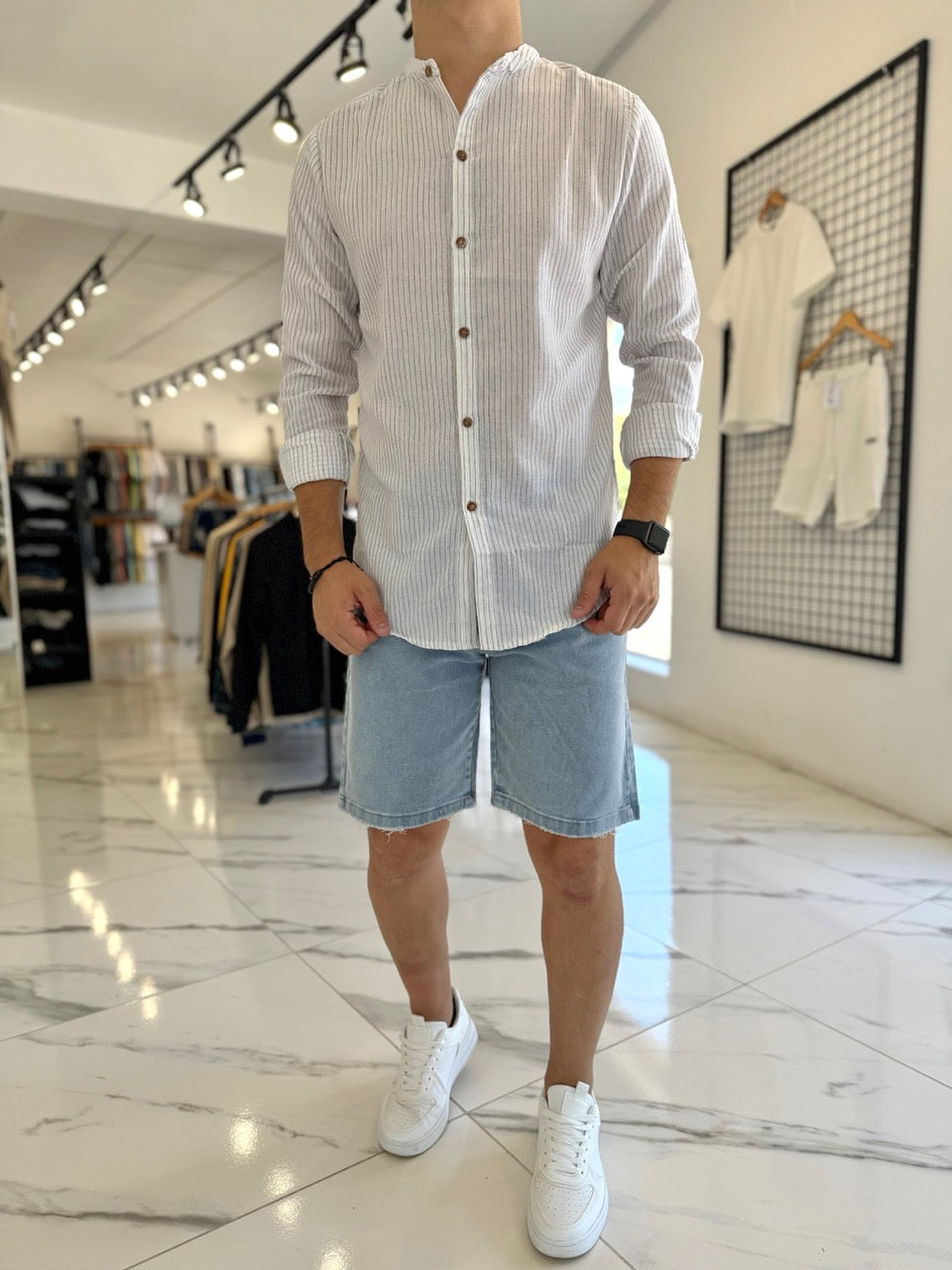 Camisa lino mao blanca rayita azul