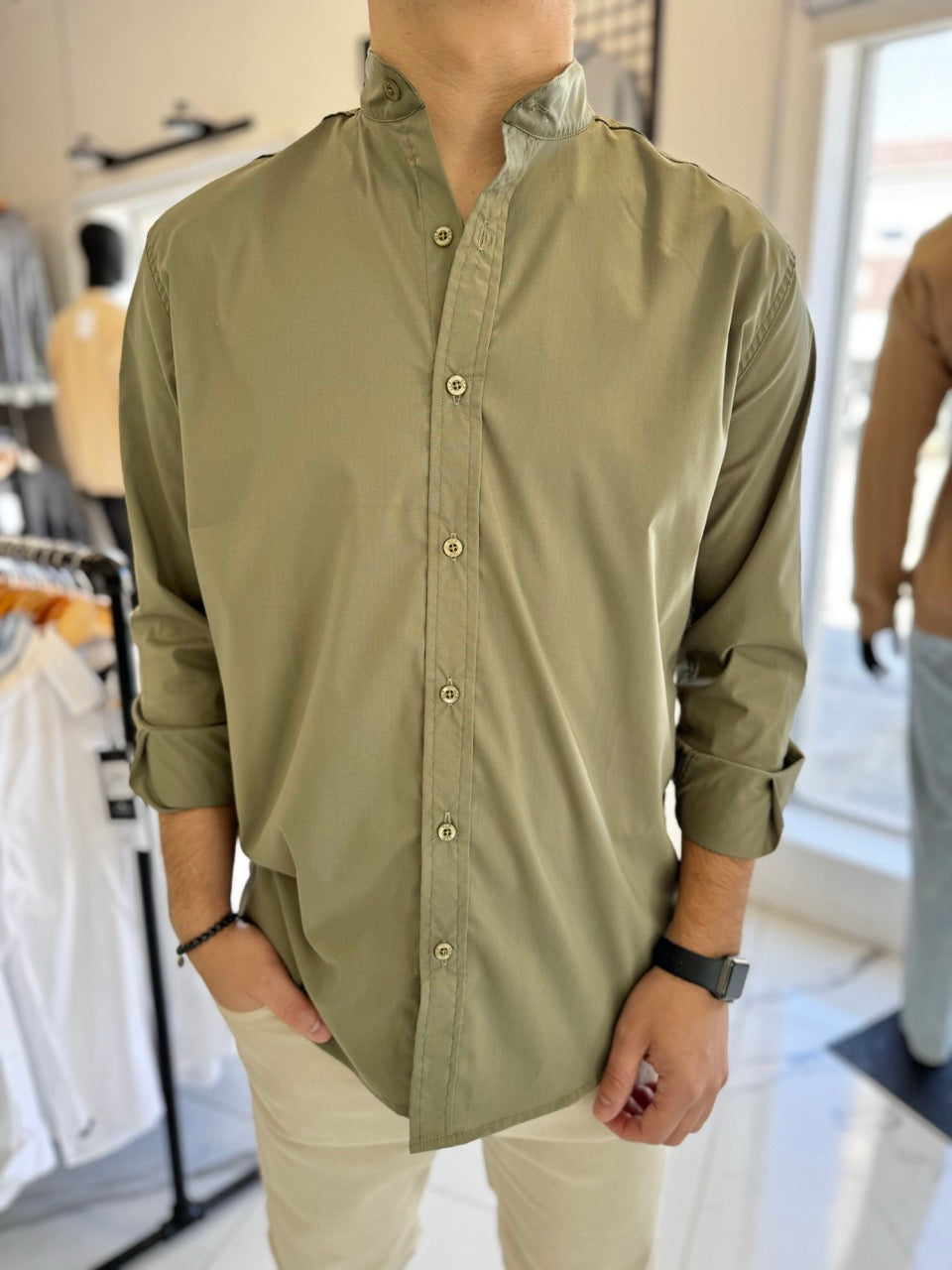 Camisa mao verde militar