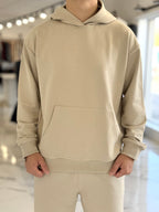 Conjunto deportivo oversize beige