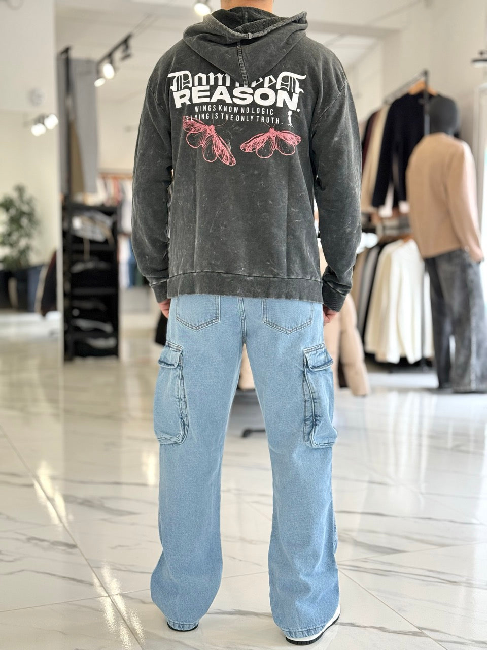 Canguro oversize gastado "Reason"