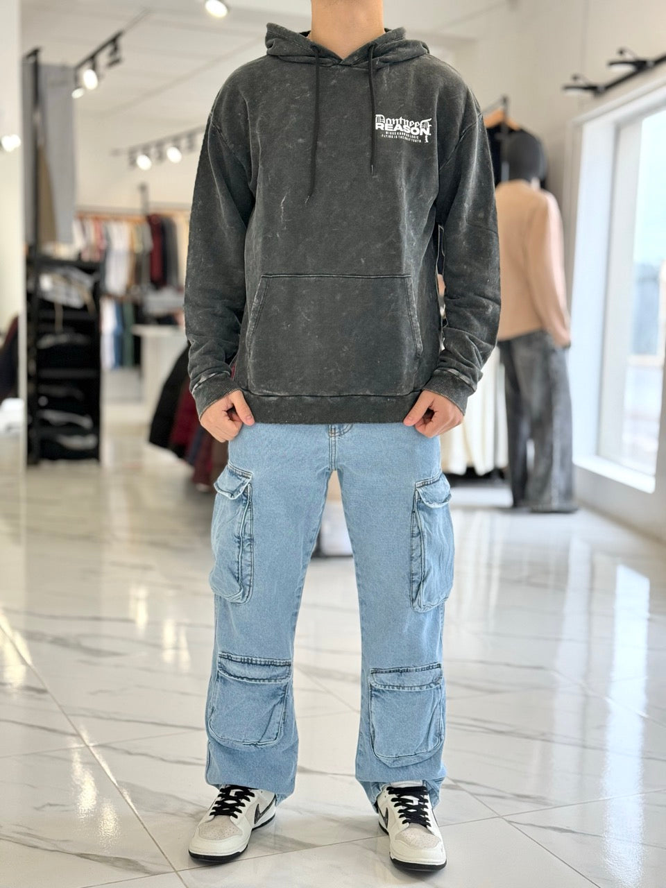 Canguro oversize gastado "Reason"