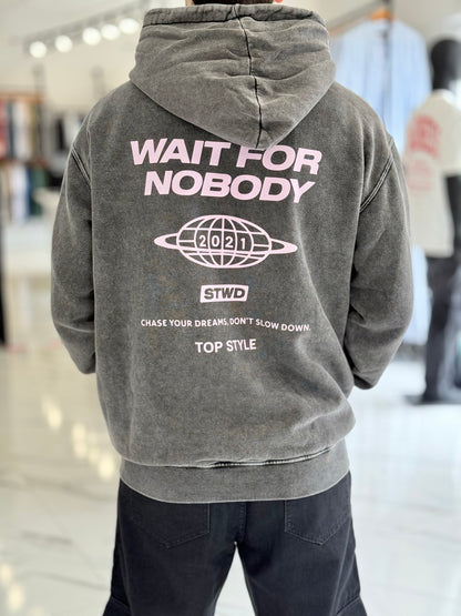 Canguro oversize lavado "wait for nobody"