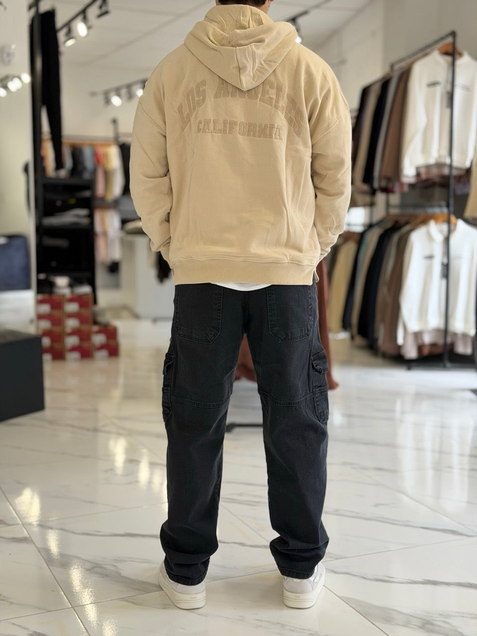 beige