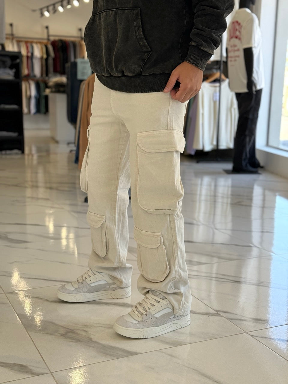 beige