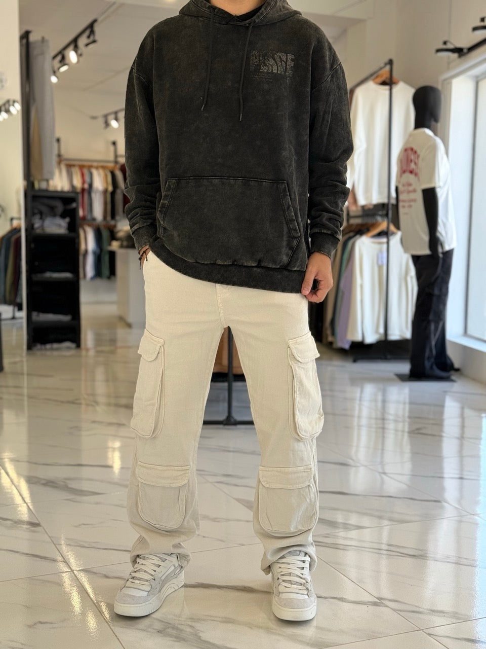 beige