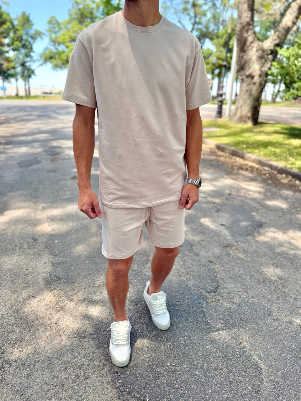 Conjunto beige