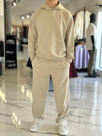 Conjunto deportivo oversize beige