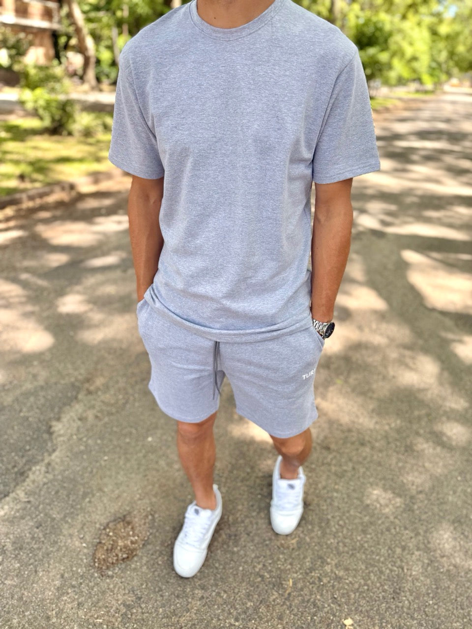 Conjunto gris