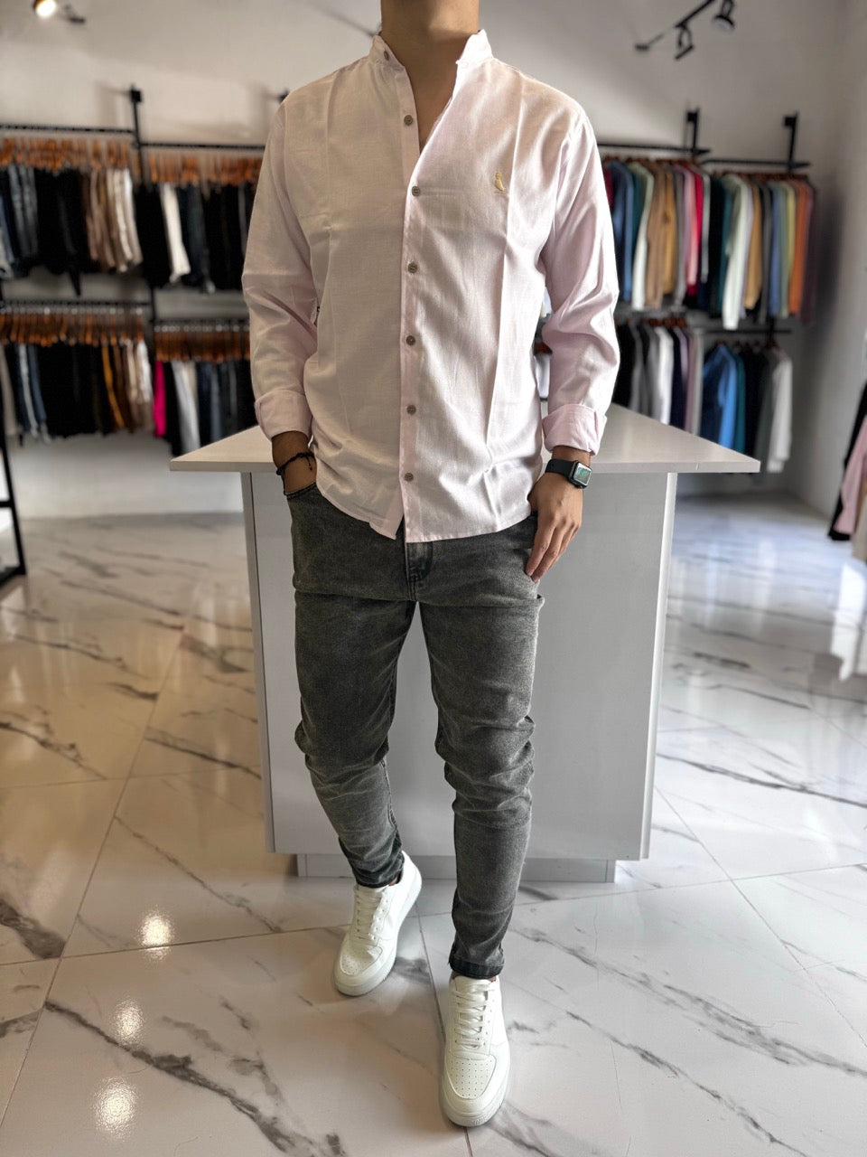 Camisa mao rosa
