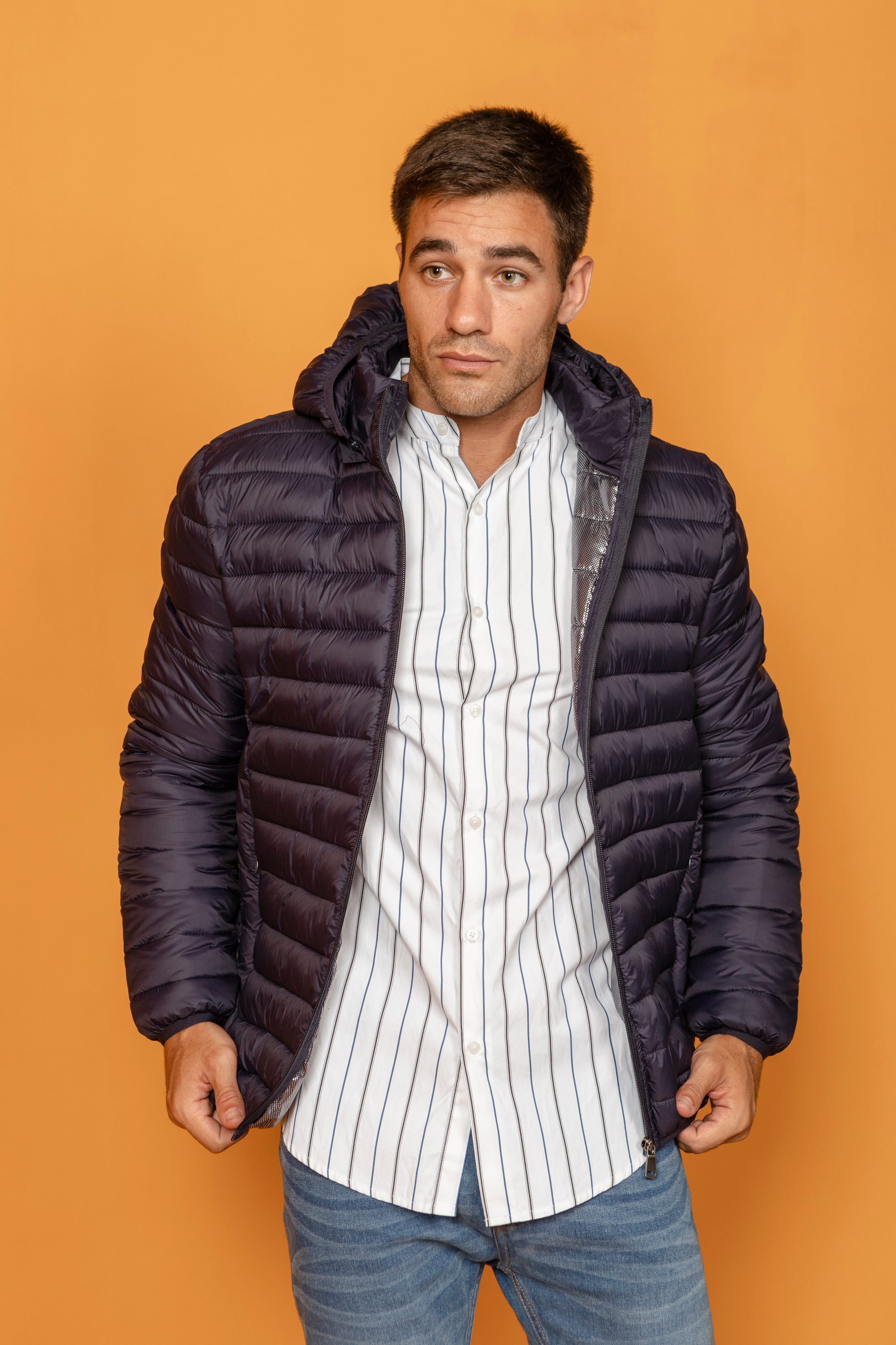 Campera capitoneada azul