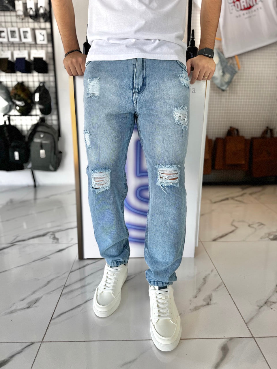 Mom jean rajado