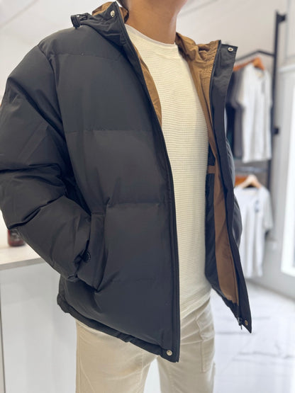 Campera puffer impermeable negra