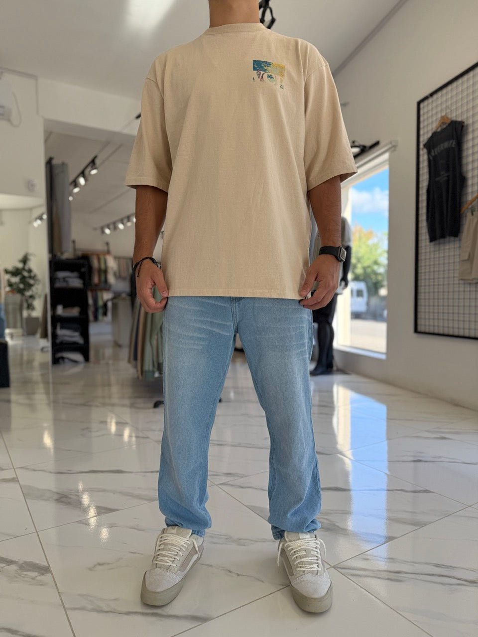 beige