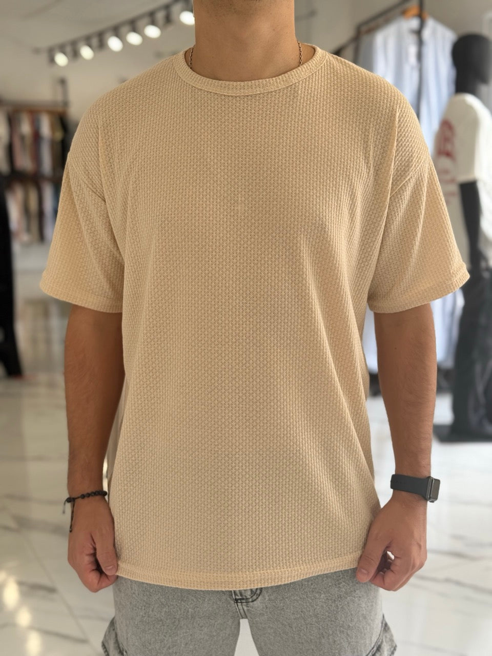 beige