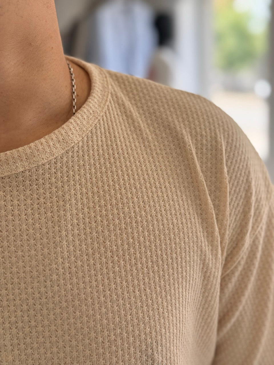 beige