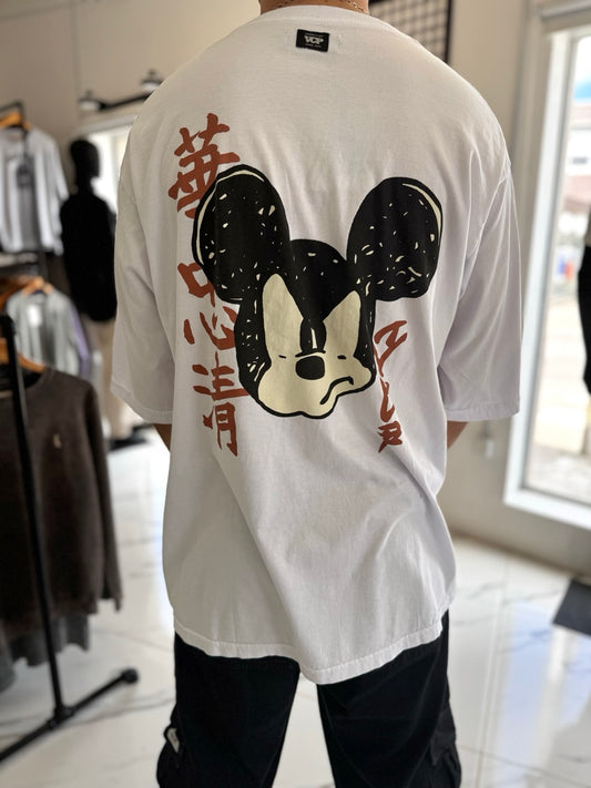 Remera oversize blanca “Mickey”