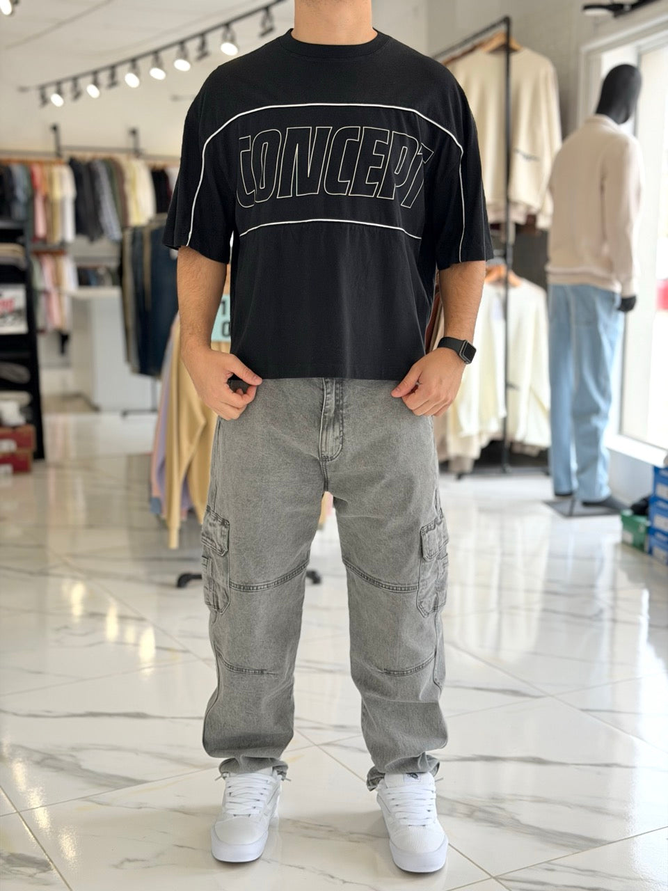 Remera boxy fit "Concept"